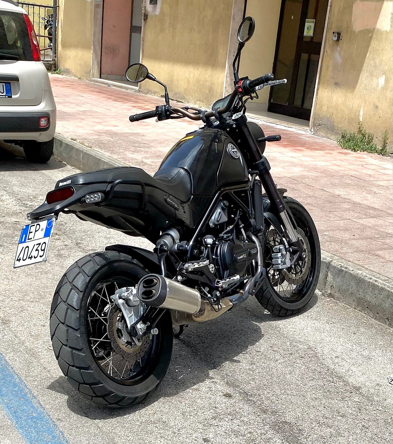 Benelli Leoncino 500 0 km