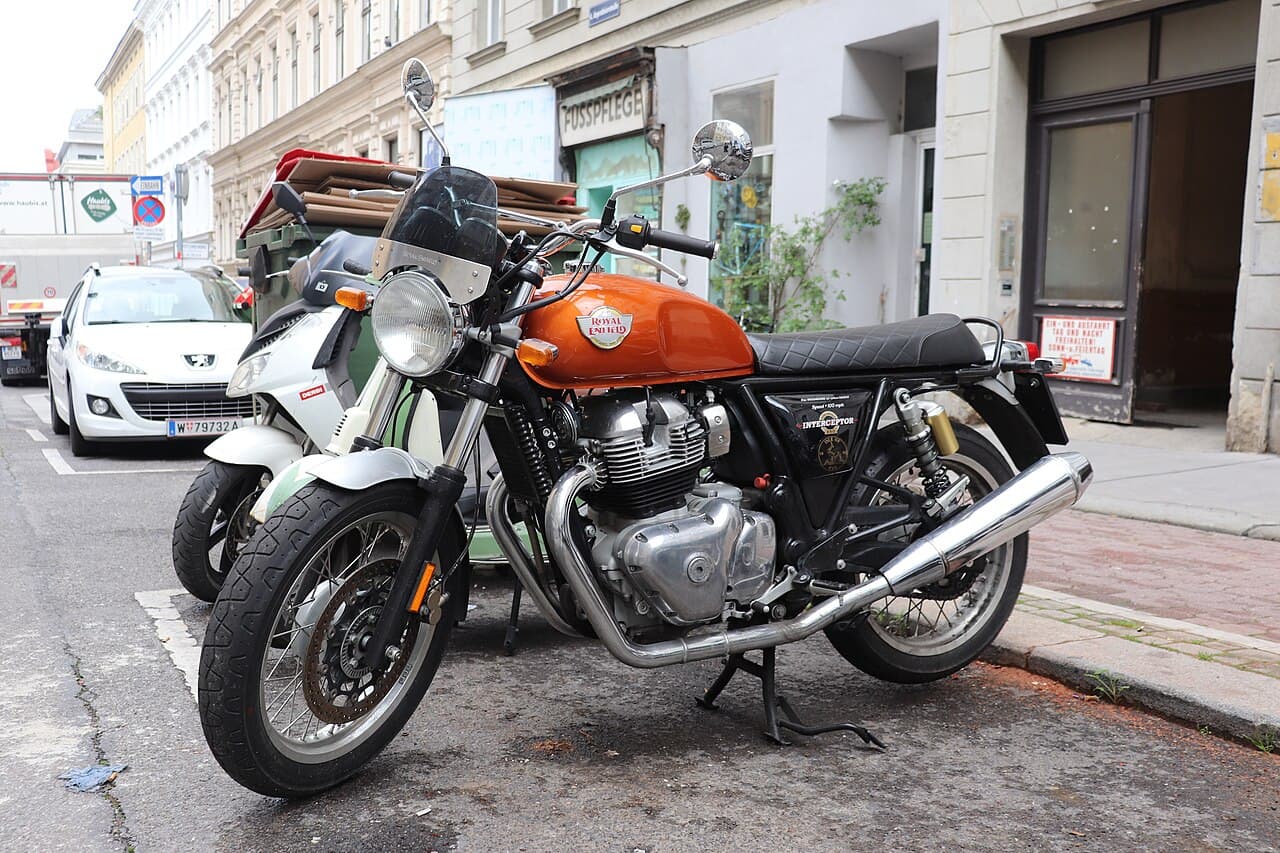 Royal Enfield Interceptor 650 0 km